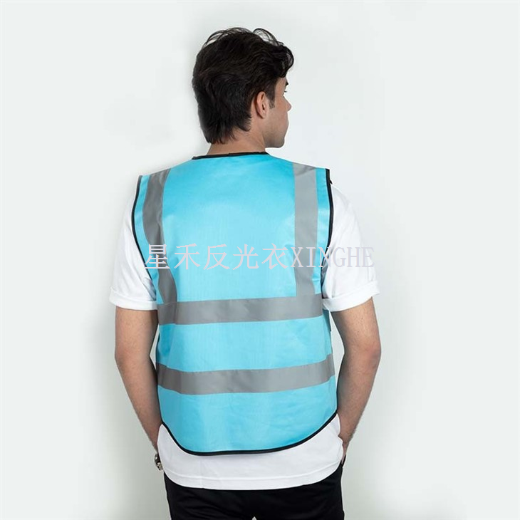 Gilet di sicurezza industriale con strisce riflettenti