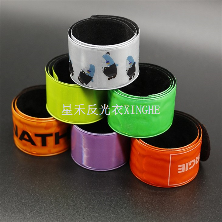Cinturino da polso in PVC riflettente
