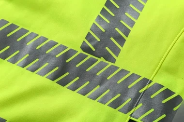 Come respirano gli indumenti di sicurezza riflettenti quando fa caldo?